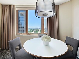 Fairmont Chicago at Millennium Park Gold Experience