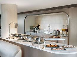 Fairmont Chicago at Millennium Park Gold Experience