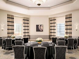 Fairmont Chicago at Millennium Park Gold Experience