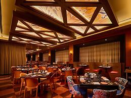 Fairmont Chicago at Millennium Park Gold Experience