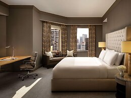 Fairmont Chicago at Millennium Park Gold Experience
