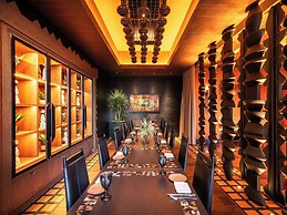 Fairmont Chicago at Millennium Park Gold Experience