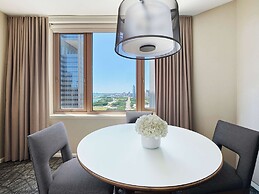 Fairmont Chicago at Millennium Park Gold Experience