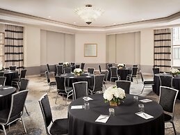Fairmont Chicago at Millennium Park Gold Experience