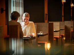Fairmont Chicago at Millennium Park Gold Experience