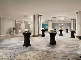 Fairmont Chicago at Millennium Park Gold Experience