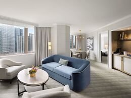 Fairmont Chicago at Millennium Park Gold Experience