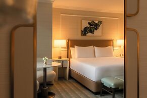 Fairmont Chicago at Millennium Park Gold Experience