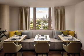 Fairmont Chicago at Millennium Park Gold Experience