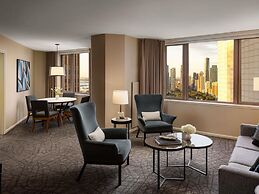 Fairmont Chicago at Millennium Park Gold Experience