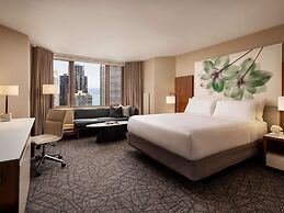 Fairmont Chicago at Millennium Park Gold Experience
