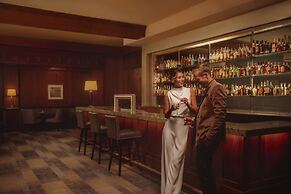 The Fairmont Winnipeg Gold Experience