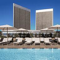 Fairmont Century Plaza Gold Experience