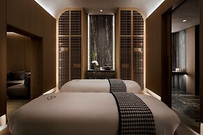 Fairmont Century Plaza Gold Experience