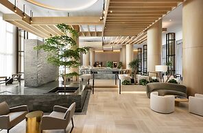 Fairmont Century Plaza Gold Experience