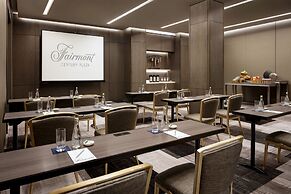 Fairmont Century Plaza Gold Experience