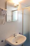Stunning 2-bed Apartment in Sarandë