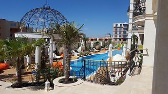 Harmony Suites Saint Vlas