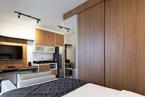 Charlie Oscar Freire