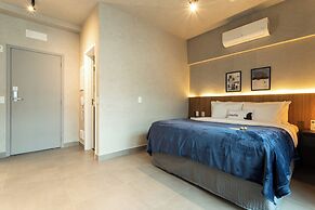 Charlie Oscar Freire