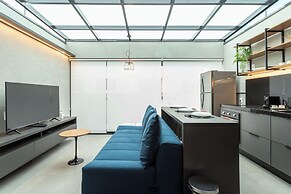 Charlie Oscar Freire