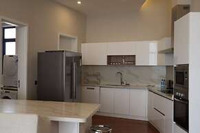 The Curve by the Park Apartments