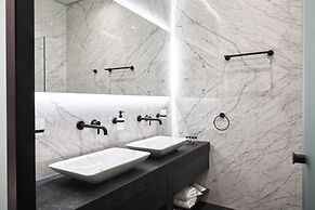 NLH MONASTIRAKI - Neighborhood Lifestyle Hotels