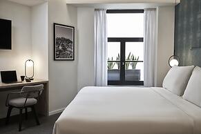 NLH MONASTIRAKI - Neighborhood Lifestyle Hotels