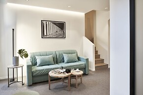 NLH MONASTIRAKI - Neighborhood Lifestyle Hotels