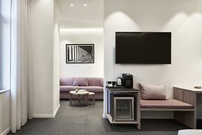 NLH MONASTIRAKI - Neighborhood Lifestyle Hotels