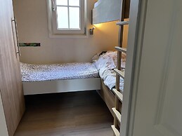 Enjoyin Luxury Chalet With Swimming Pool