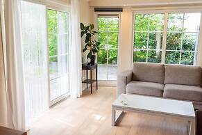 Enjoyin Luxury Chalet With Swimming Pool