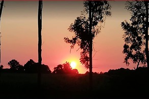 Enjoyin Luxury Chalet With Swimming Pool