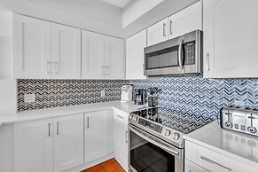 The Beach House 3 Bedroom Home by RedAwning