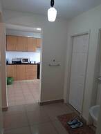 Lilly's Furnished Apartments