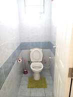 Lilly's Furnished Apartments
