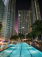 Elegant Studio @ Grass Residences 1-5 persons only, Quezon City