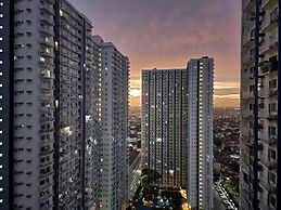 Elegant Studio @ Grass Residences 1-5 persons only, Quezon City