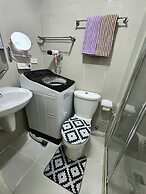 Elegant Studio @ Grass Residences 1-5 persons only, Quezon City