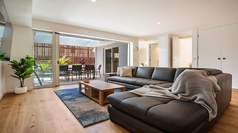 Your Luxury Escape - Ocean Sapphire