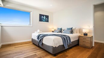 Your Luxury Escape - Ocean Sapphire