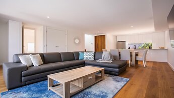 Your Luxury Escape - Ocean Sapphire