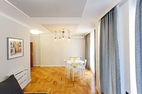 Dunav Apartment House