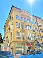 Dunav Apartment House