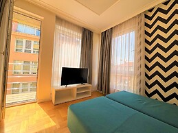 Dunav Apartment House