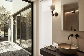 The Olivar Suites