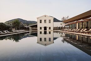 The Olivar Suites