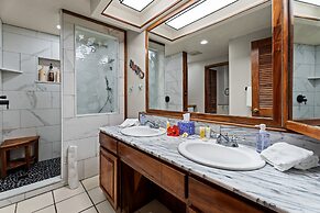 Kahalu'u Bay S #204 2 Bedroom Condo by RedAwning