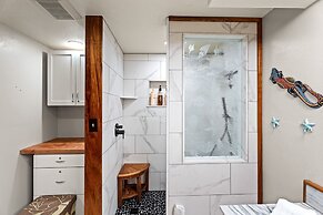 Kahalu'u Bay S #204 2 Bedroom Condo by RedAwning