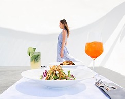 Santonero - The Philoxenia Project